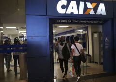 Agências bancárias não abrem no dia 31 José Cruz Agência Brasil