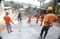 2 SÃO LEPOLDO Além da rua Gonçalves Dias mais de 30 ruas estão recebendo obras de infraestrutura_CLÁUDIO NUNES/PMBR