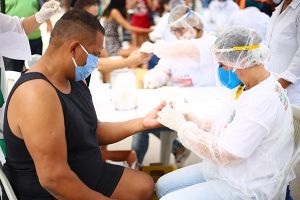 Belford Roxo realiza 30 mil testes Rafael Barreto PMBR