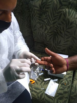 Mesquita faz testes de covid 19 em casa 1 PMM