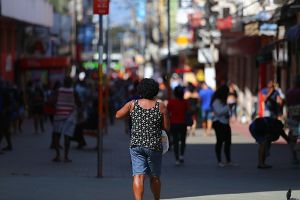 Prefeitura prorroga medidas restritivas e flexibilização do comércio até 1 de julho 10 COMÉRCIO Rafael Barreto PMBR