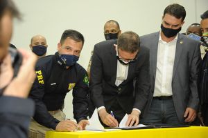 Rio assina termo de cooperação técnica com a polícia rodoviária federal ASCOM Rio