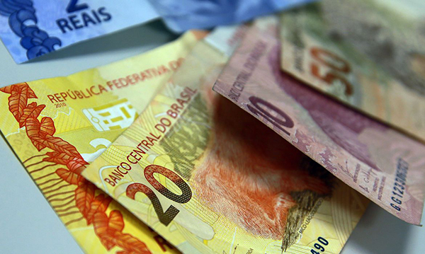 Mercado financeiro eleva previsão de crescimento do PIB para 4,36%