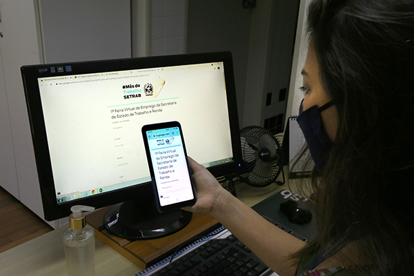 Foto: Banco de Imagens Feira Virtual oferece mais de mil vagas de emprego em todo o estado