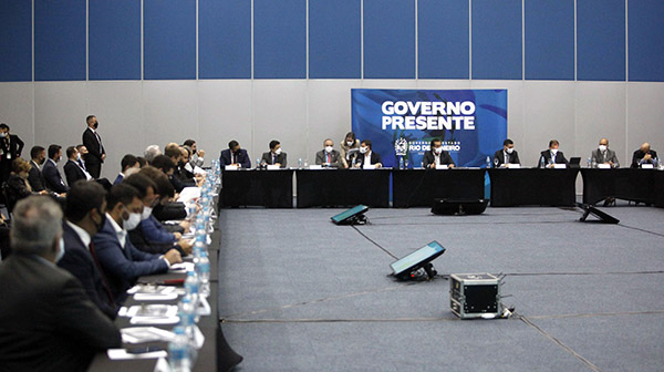 Governador lança PactoRJ com investimento de R$ 17 bilhões nos próximos três anos