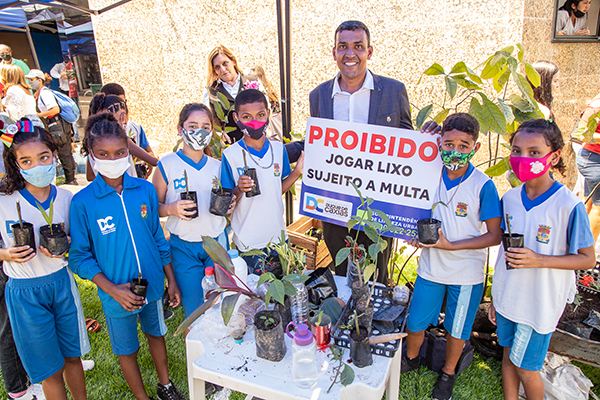 Dia da Árvore é comemorado na Câmara de Duque de Caxias