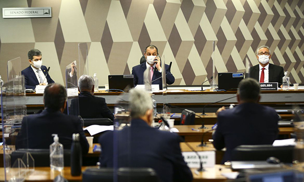 Foto: Banco de Imagens CPI aprova pedido de retratação do presidente Bolsonaro por live