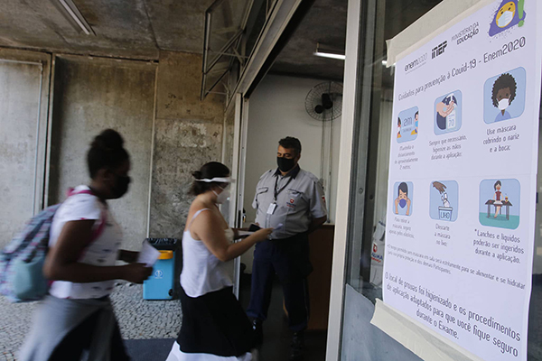 Foto: Banco de Imagens Enem começa a ser aplicado hoje em 1,7 mil cidades