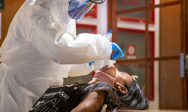 Médica explica diferença dos sintomas de covid-19 e gripe