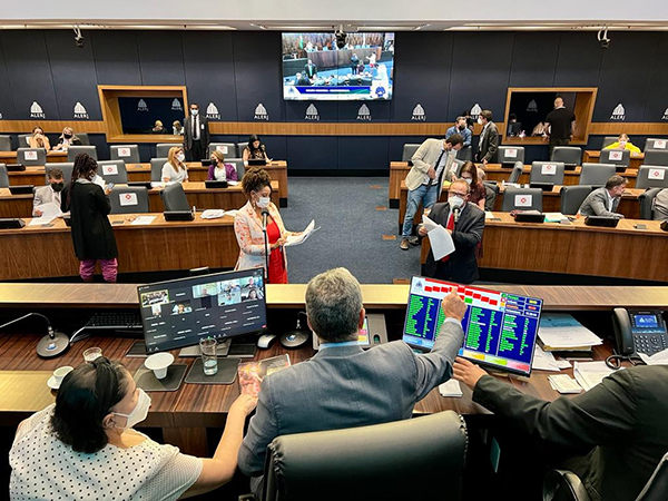 Empresas beneficiadas pelo Supera RJ poderão acumular linhas de créditos