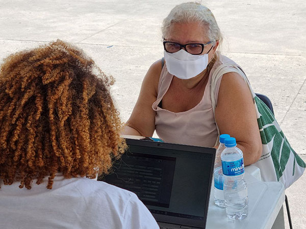 Foto: Banco de Imagens Águas do Rio realiza atendimento durante o evento ‘Procon na Praça’, em Duque de Caxias