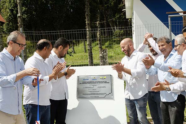 Foto: Banco de Imagens Governador entrega creche em Teresópolis, e anuncia a construção de 500 unidades habitacionais