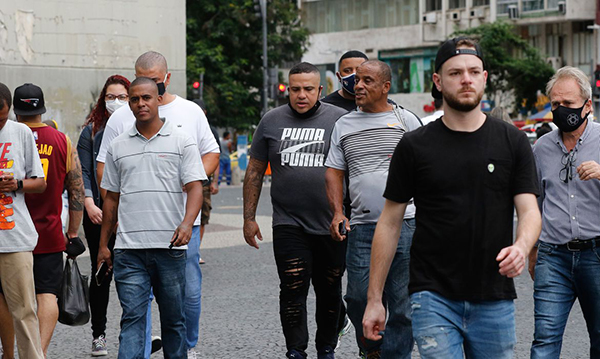 Foto: Banco de Imagens Uso de máscaras deixa de ser obrigatório no município do Rio