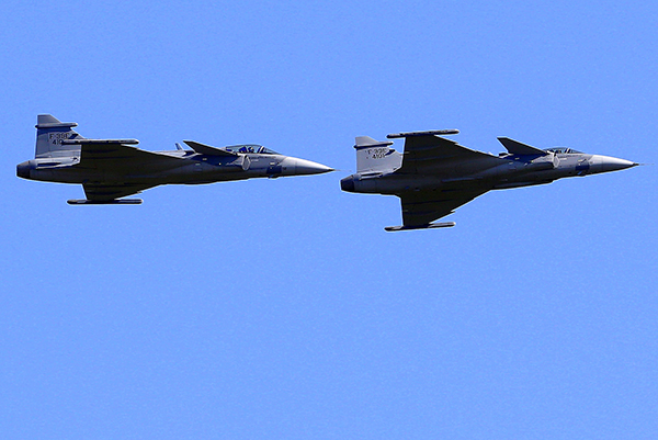 Foto: Banco de Imagens Governador participa de celebração pelo Dia da Aviação de Caça