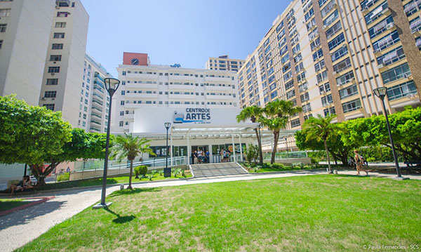 Foto: Banco de Imagens UFF determina volta do uso de máscara em locais fechados