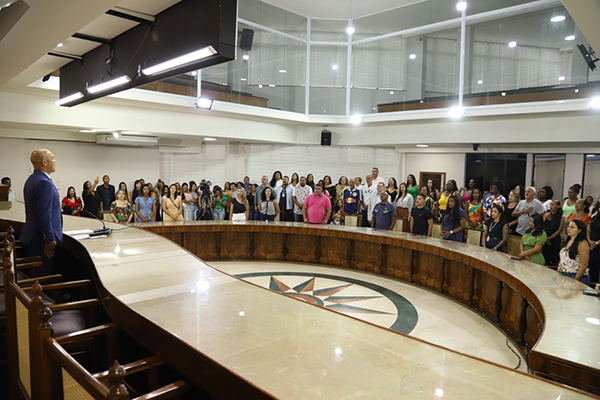 Foto: Banco de Imagens Vereador Valdecy Nunes homenageia trabalhadores de Duque de Caxias