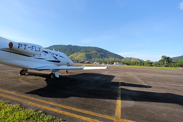 Cláudio Castro anuncia investimento de R$ 26 milhões na ampliação do Aeroporto de Angra