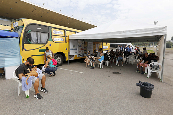 Foto: Banco de Imagens Governo do Rio abre, no Maracanã, o terceiro posto de Castramóvel