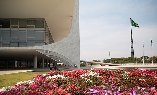 Sancionado remanejamento de R$ 1,2 bi para abertura do Plano Safra