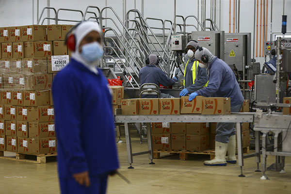 Apesar da queda nacional, indústria cresce em nove estados em novembro