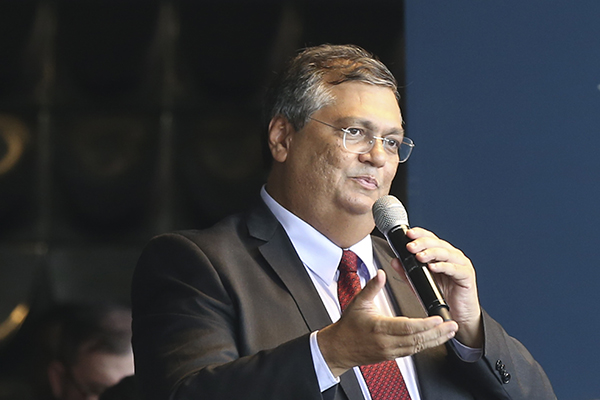 Ministro anuncia órgão para monitorar violência contra jornalistas