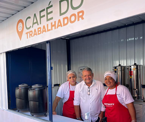 Governo do Estado inaugura "Café do Trabalhador" em Duque de Caxias
