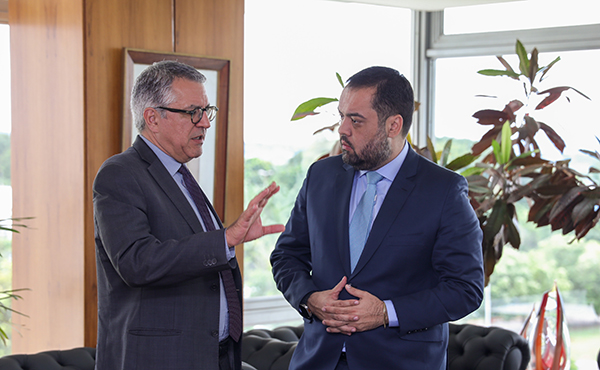 Cláudio Castro debate dívida dos estados do Sul e Sudeste com ministro Alexandre Padilha
