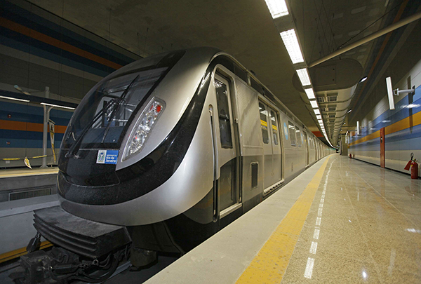 Comissão de Defesa do Consumidor Da Alej obtém liminar na justiça para que Metrô volte com guichê presencial