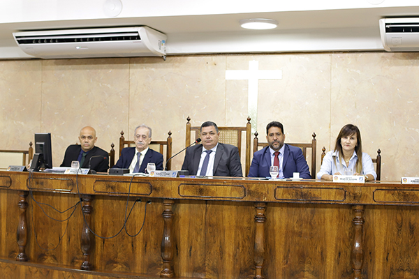 Vereadores retomam debate sobre os serviços prestados pela Águas do Rio no município