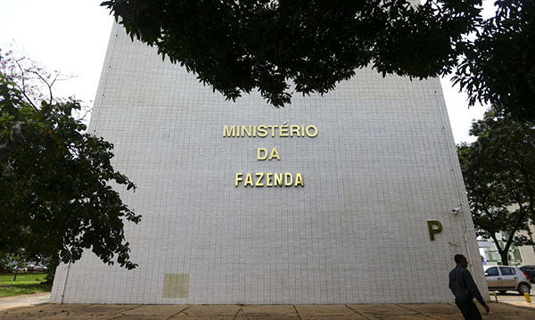 Foto: Banco de Imagens Fazenda nega criação de imposto para pequenas compras online