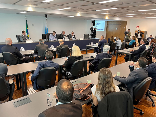 Comissão da Alerj aprova parecer ao Projeto de Lei de Diretrizes Orçamentárias para 2024 