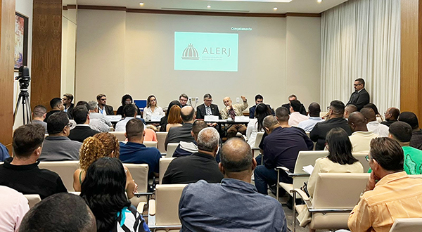 Alerj debate reforma tributária em Duque de Caxias