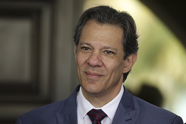 Haddad contesta alíquota de 28% para IVA estimada por estudo