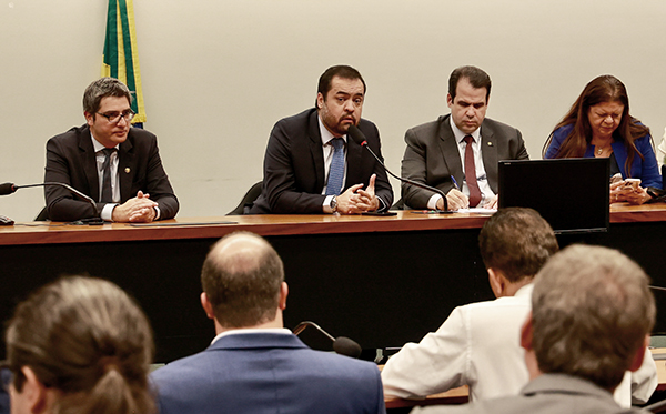 Foto: Banco de Imagens “Somos a favor da reforma tributária, mas precisamos de um modelo que beneficie a população de todo o Brasil”