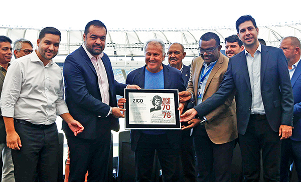 Foto: Banco de Imagens Governo do Estado homenageia Zico no Maracanã e comemora 76 anos de história da Suderj