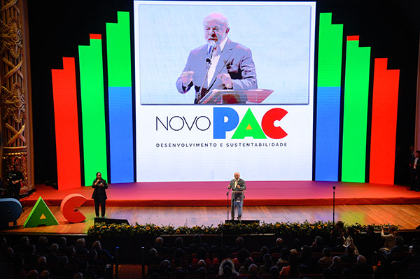 Foto: Banco de Imagens Governo lança Novo PAC e triplica investimentos em infraestrutura