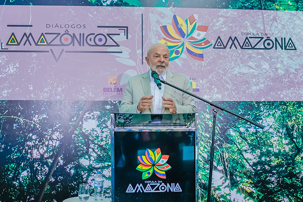Lula defende resultado da Cúpula da Amazônia e seu documento final