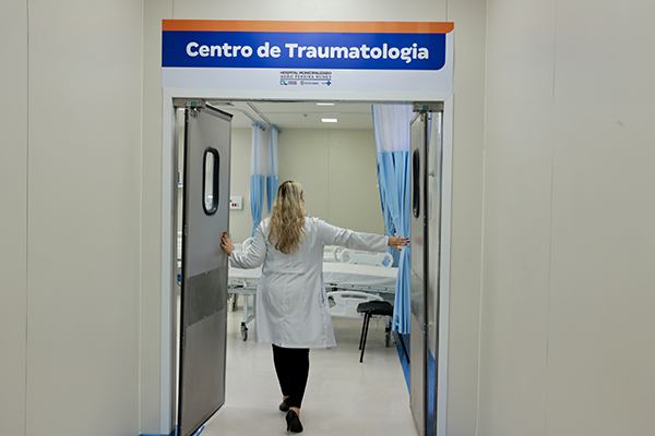 Foto: Banco de Imagens Cláudio Castro inaugura Centro de Traumatologia do hospital Adão Pereira Nunes
