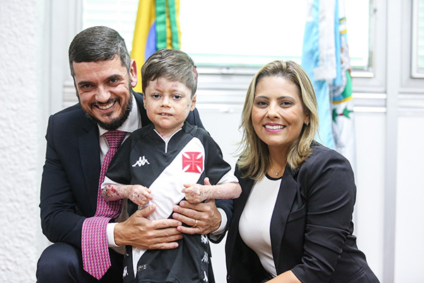Foto: Banco de Imagens “Lei Gui”: Alerj aprova programa de assistência para pessoas com Epidermólise Bolhosa e cria pensão para pacientes