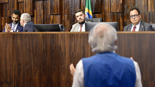 Aprovada pela Alerj PEC que desvincula superávit financeiro de fundos estaduais