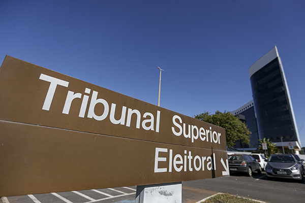 Foto: Banco de Imagens TSE julga ações de investigação eleitoral contra Bolsonaro e Lula