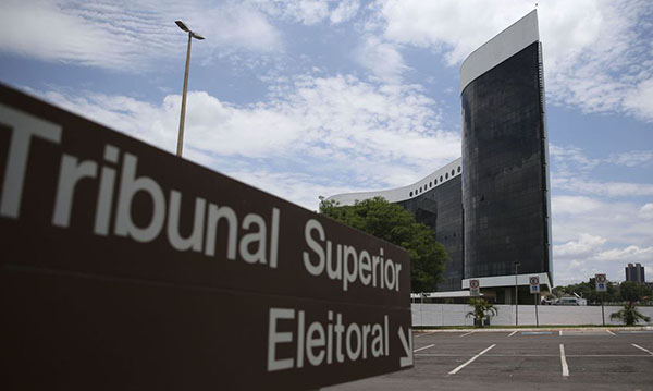 Foto: Banco de Imagens TSE rejeita três ações contra Bolsonaro por abuso nas eleições