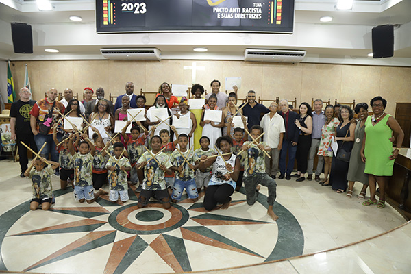 Foto: Banco de Imagens Pacto Antirracista e suas diretrizes: Câmara promove evento dedicado a temática preta
