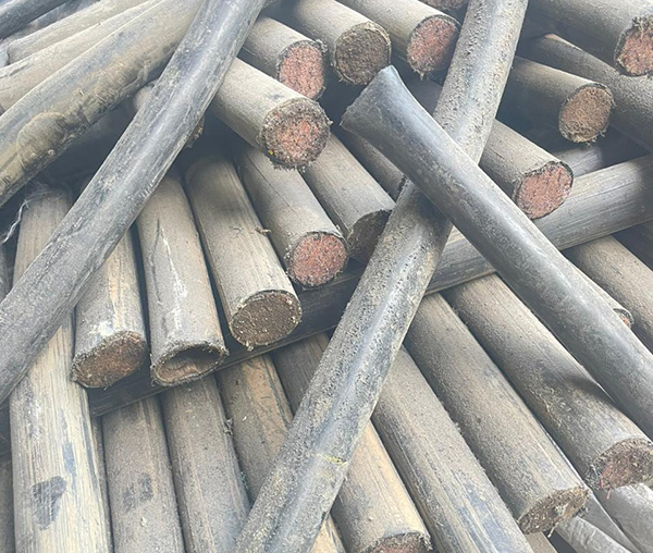 Polícia Militar apreende cerca de 200 toneladas de cabos de telefonia