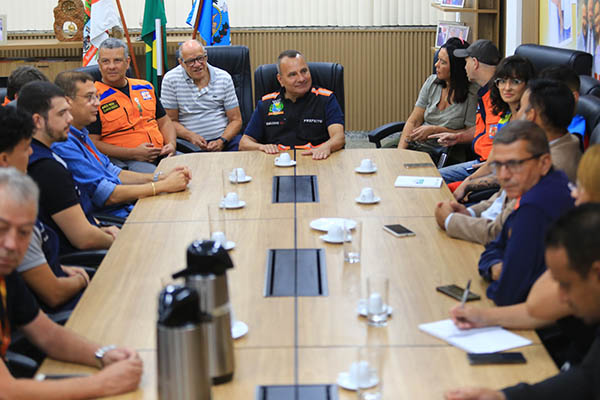 Foto: Banco de Imagens Ministério da Saúde visita pontos de apoio e unidades que sofreram com as chuvas de Belford Roxo