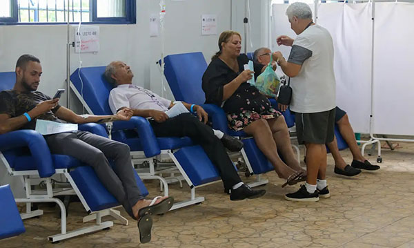 Foto: Banco de Imagens Entenda a diferença dos sintomas de dengue e de covid-19