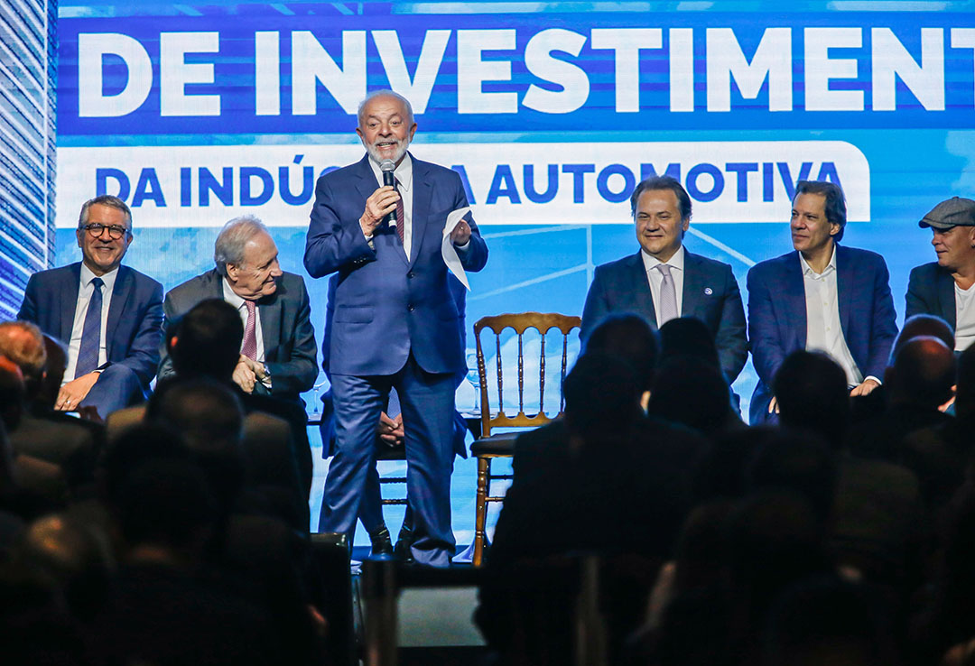 Lula reforça estímulo à indústria automotiva, que investirá R$ 125 bi no Brasil até 2033