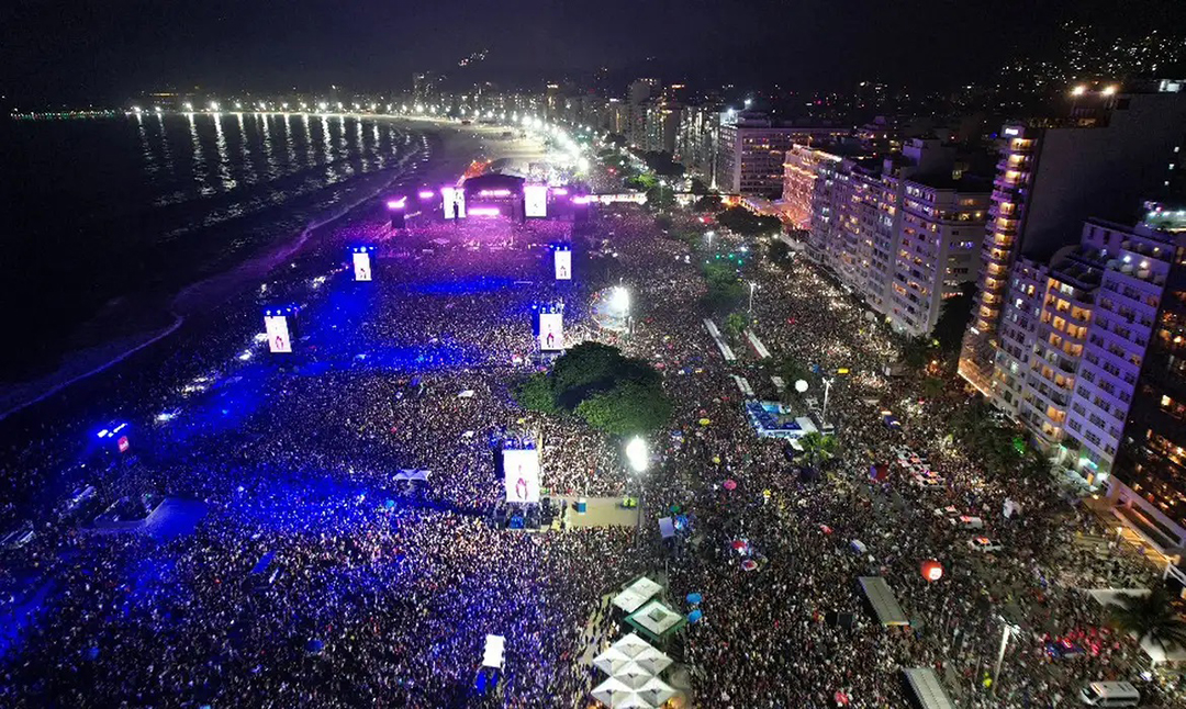 Foto: Banco de Imagens Show de Madonna reúne 1,6 milhão de pessoas em Copacabana