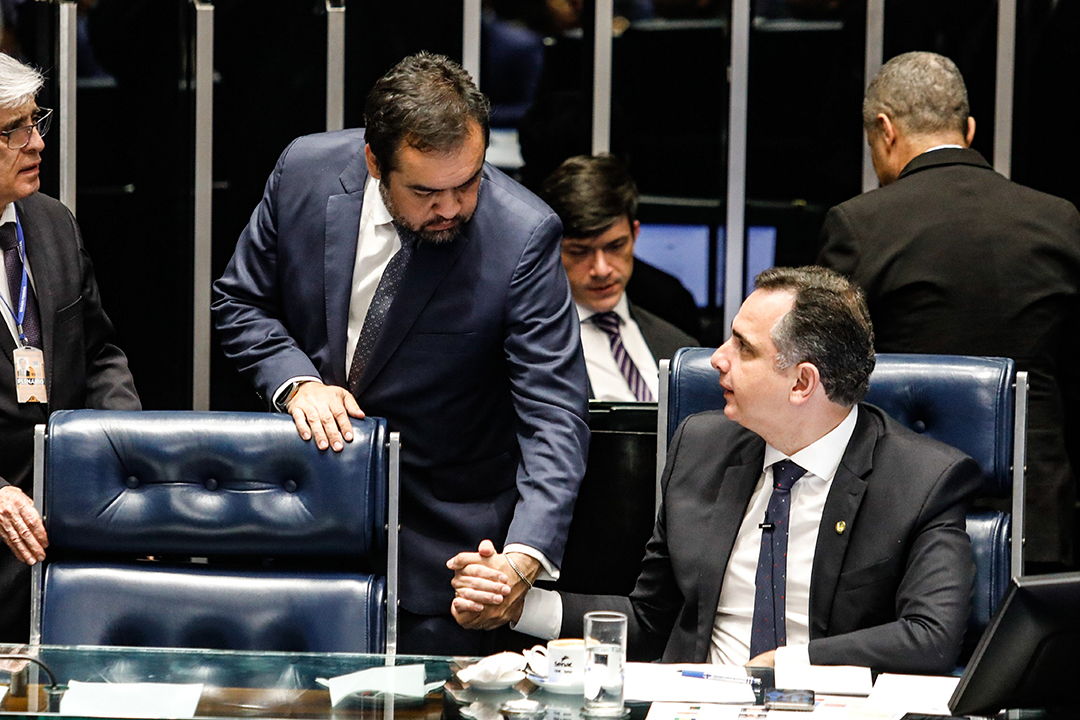 Cláudio Castro comemora vitória na votação do projeto de lei para renegociação das dívidas dos estados no Senado