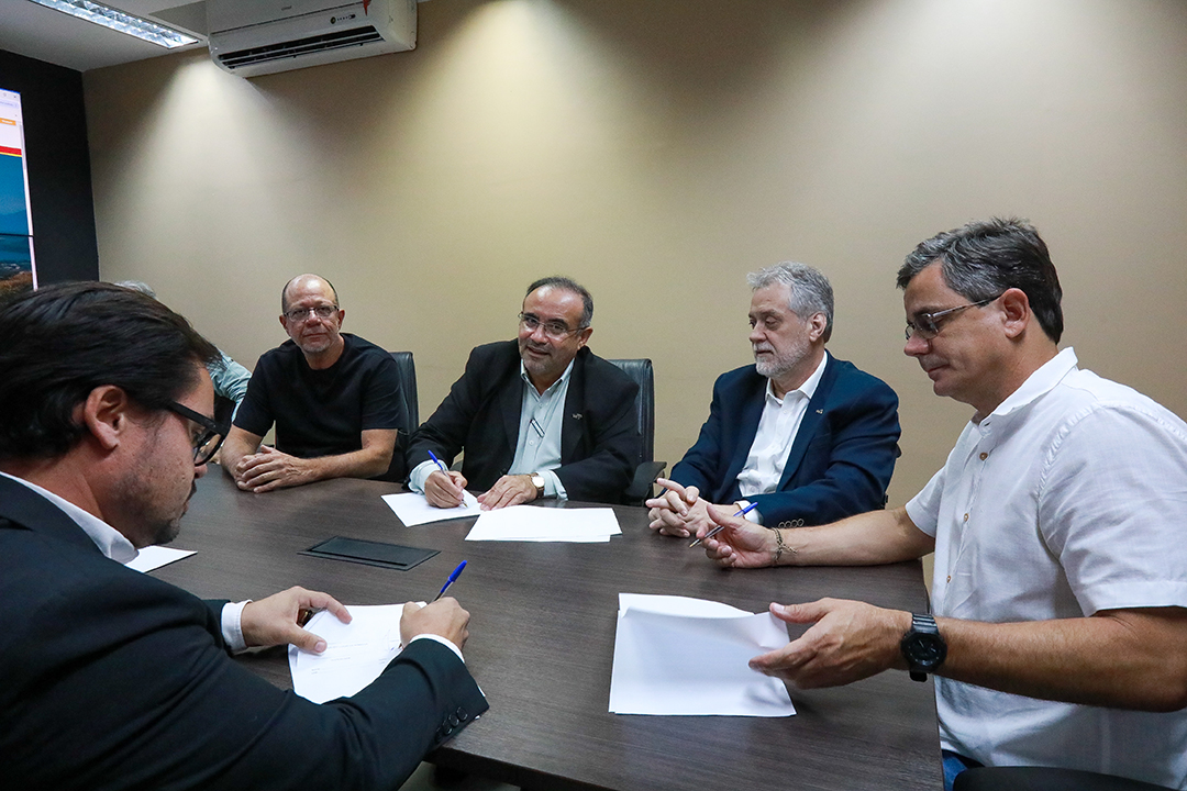 Maricá firma parceria para instalar campus de Engenharia da UFF